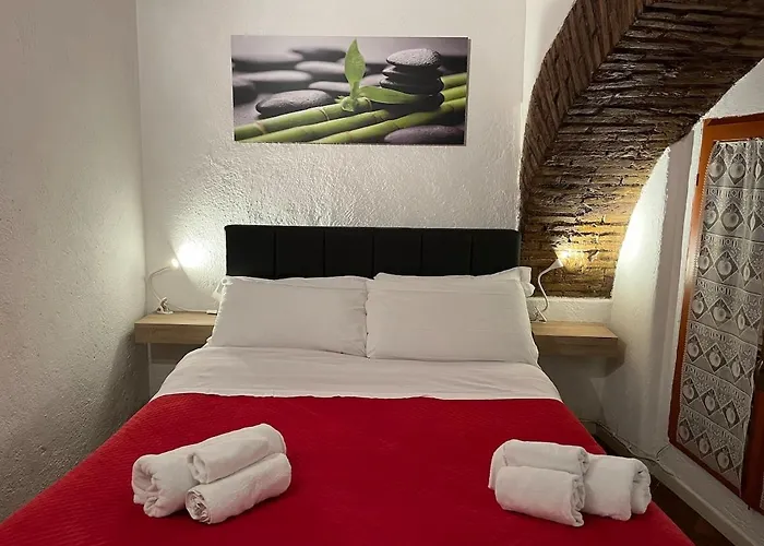 Arco Acetari - The Middle Ages In The Heart Of *